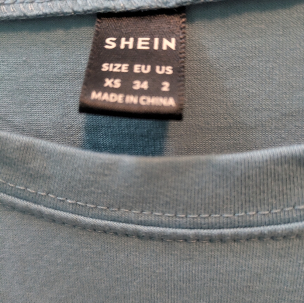 Graphic tee - Picture 3 of 4